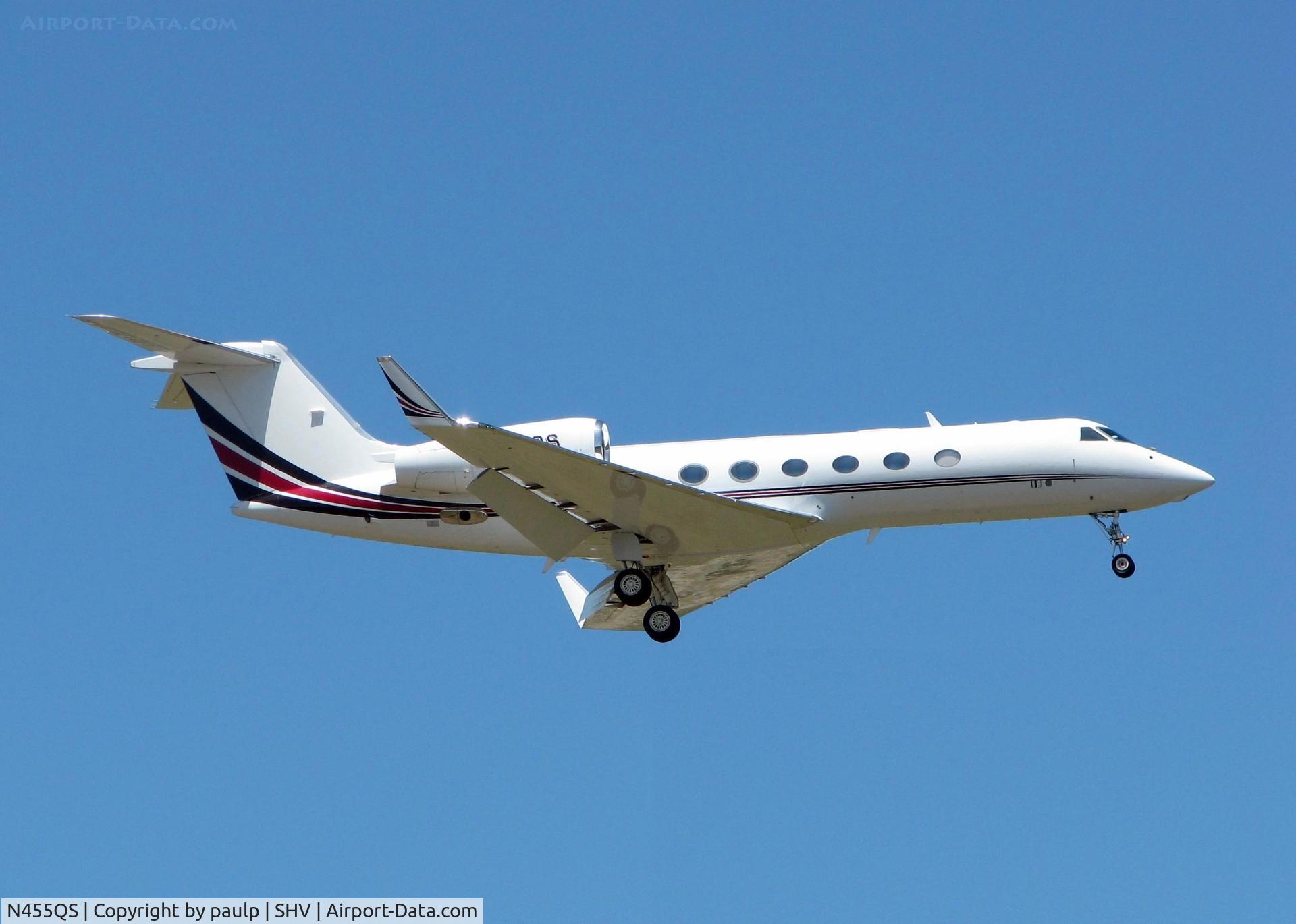 N455QS, 2007 Gulfstream Aerospace GIV-X (G450) C/N 4074, Landing at Shreveport Regional.