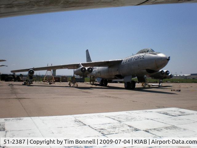 51-2387, 1951 Boeing WB-47E-55-BW Stratojet C/N 450440, WB47E 51 02387 Kansas Aviation Museum