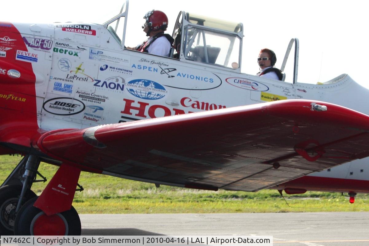 N7462C, North American AT-6B Texan C/N 121-43211, Sun N Fun 2010