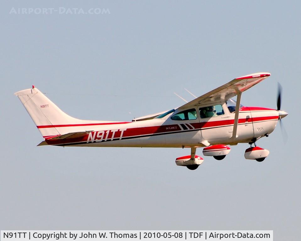N91TT, 1979 Cessna 182Q Skylane C/N 18267038, Vintage Aircraft Fly In