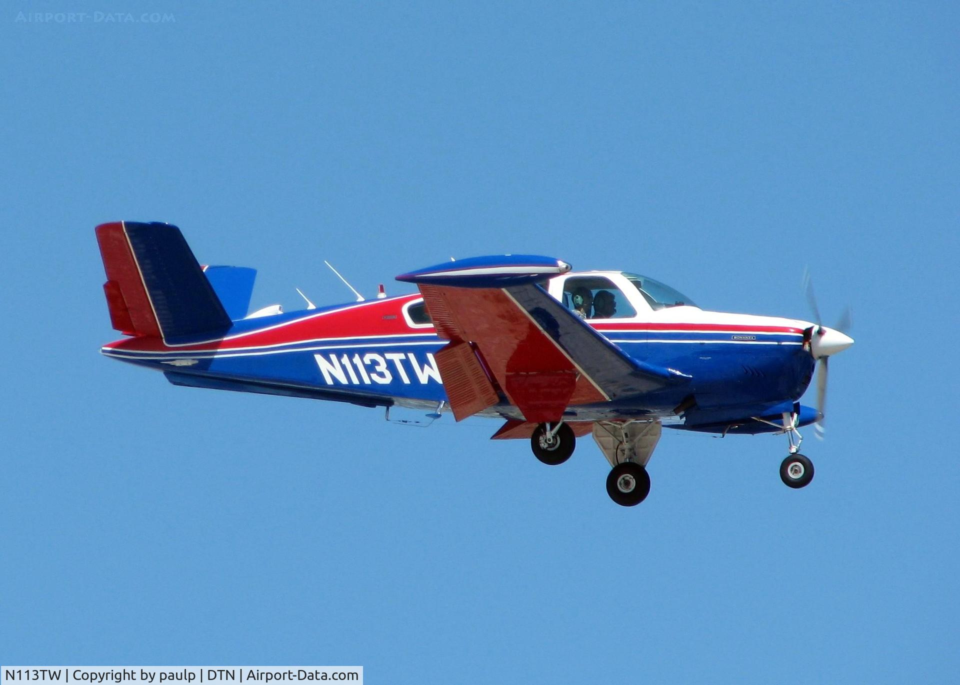 N113TW, 1973 Beech V35B Bonanza C/N D-9539, Landing at Downtown Shreveport. I love the colors on this aircraft!