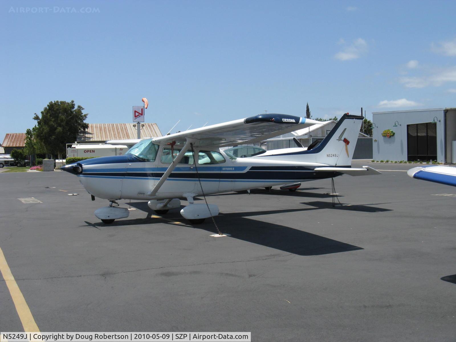 N5249J, 1980 Cessna 172N C/N 17273744, 1980 Cessna 172N SKYHAWK II, Lycoming O-320-E2A 150 Hp