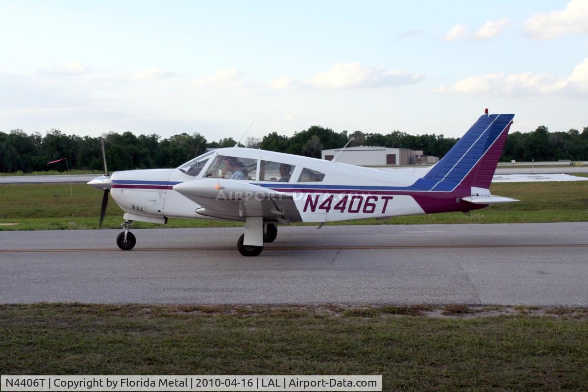 N4406T, 1972 Piper PA-28R-200 Cherokee Arrow C/N 28R-7235034, PA-28R-200