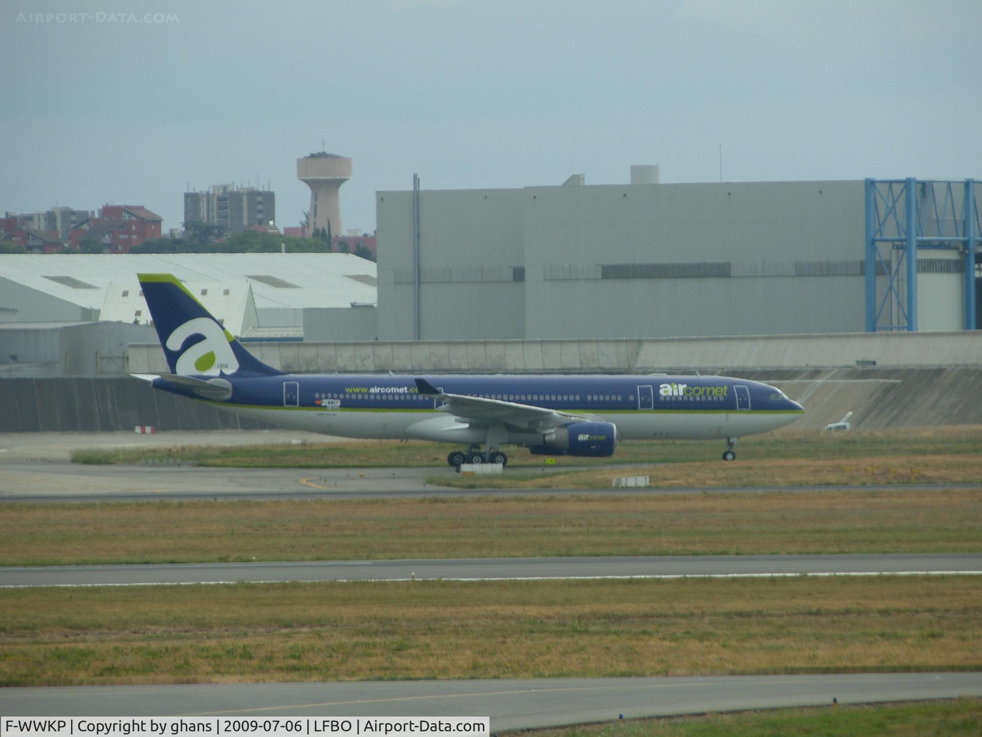 F-WWKP, 2009 Airbus A330-223 C/N 1002, This aircraft will not be deliverd to Air Comet !