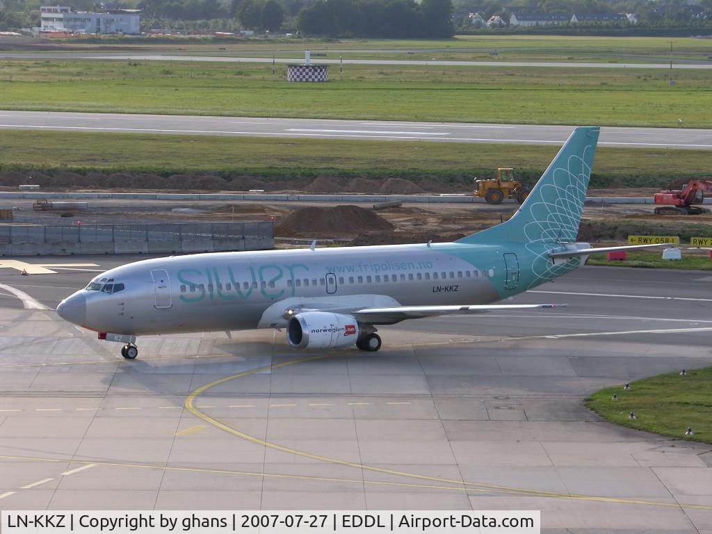 LN-KKZ, 1997 Boeing 737-33A C/N 27458, Silver colors