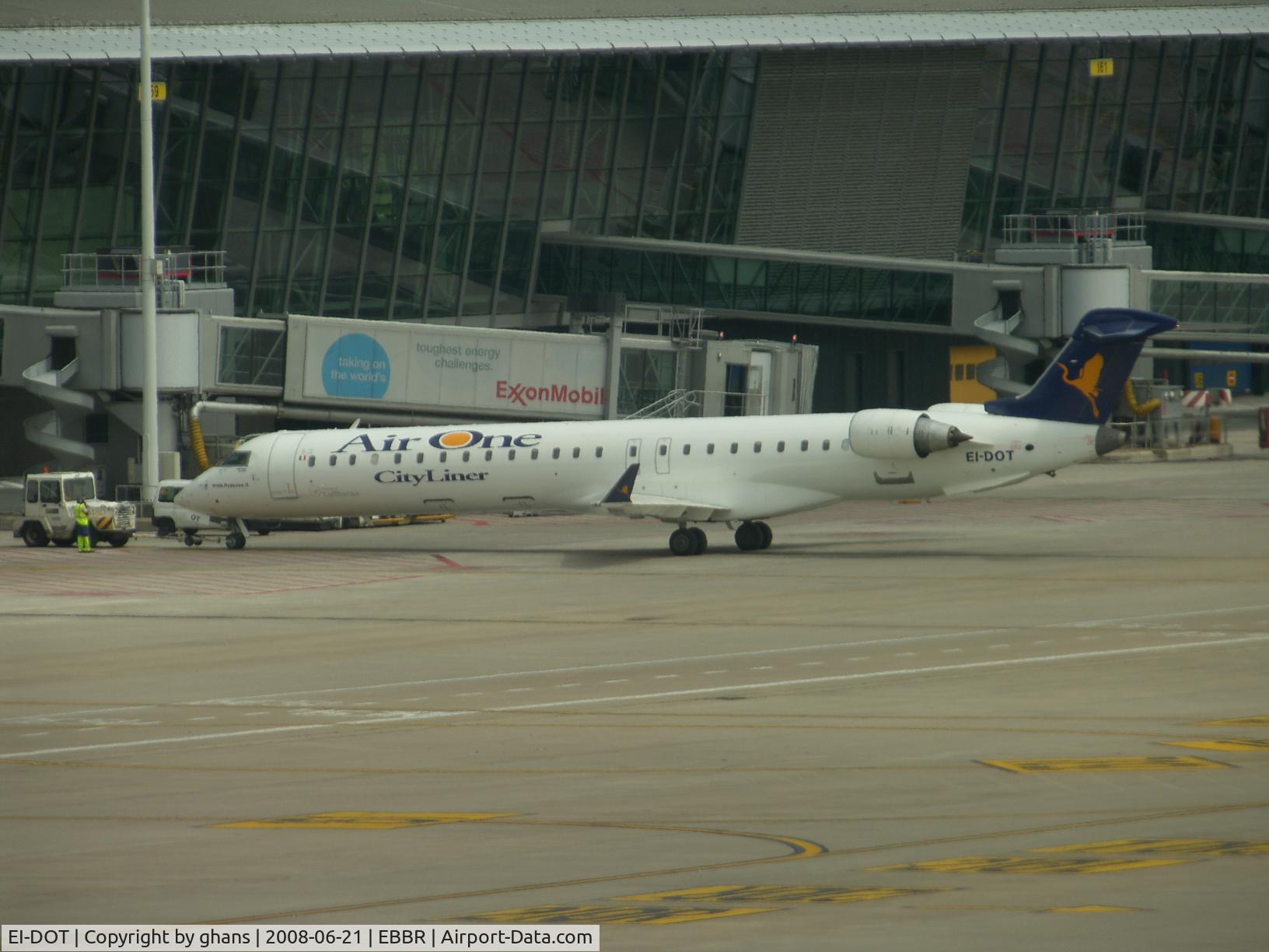 EI-DOT, 2006 Canadair CRJ-900LR (CL-600-2D24) C/N 15066, Just arrived at Brussels International