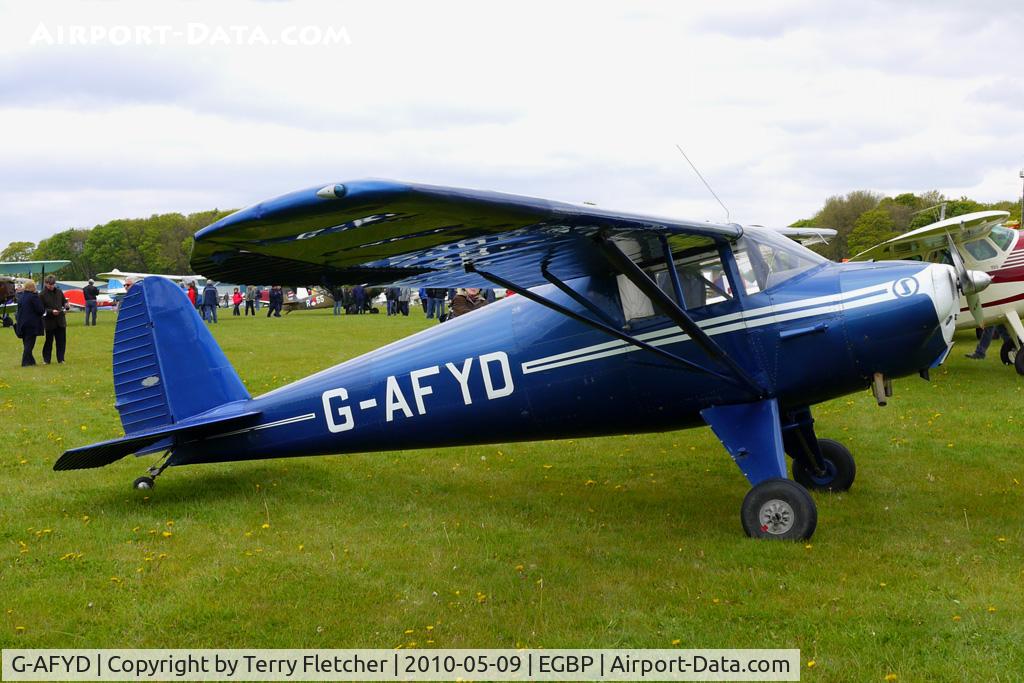 G-AFYD, 1939 Luscombe 8E Silvaire Silvaire C/N 1044, 1939 Luscombe Airplane Corporation LUSCOMBE 8F at the Great Vintage Flying Weekend at Kemble