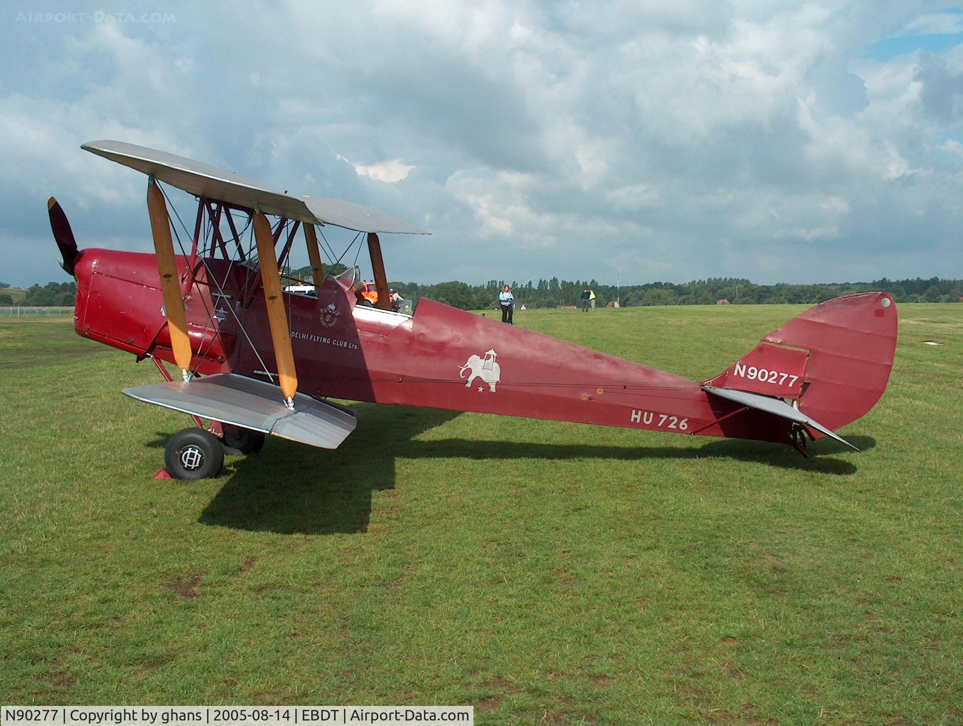 N90277, 1938 Morris Motors Ltd DH-82A Tiger Moth II C/N 85584, A Tigermoth at Diest