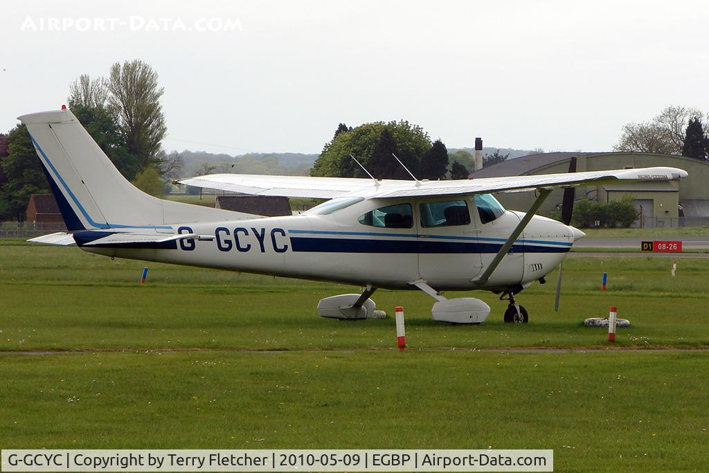 G-GCYC, 1980 Reims F182Q Skylane C/N 0157, 1980 Reims Aviation Sa REIMS CESSNA F182Q noted at Kemble on Vintage Aircraft Fly-In day