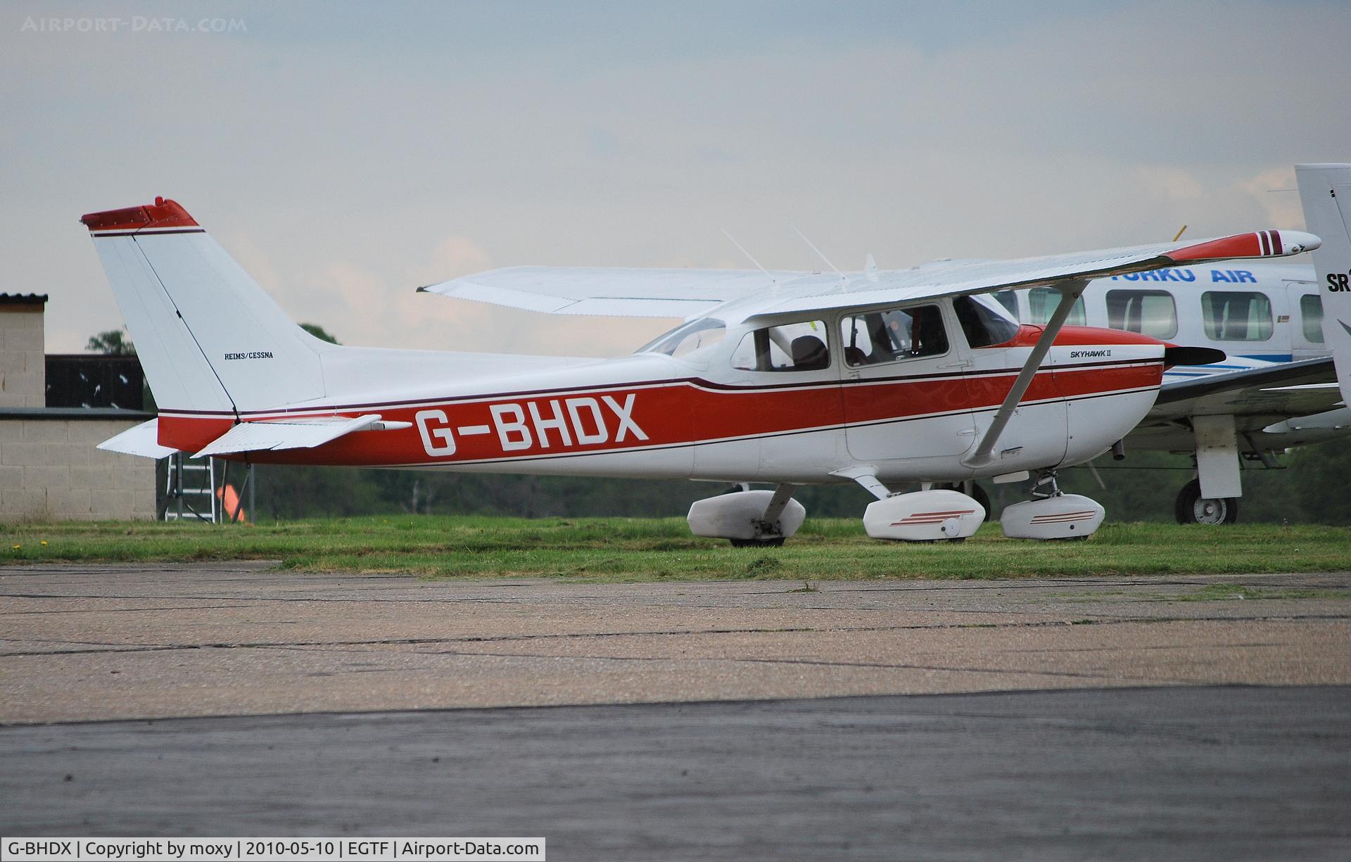 G-BHDX, 1979 Reims F172N Skyhawk C/N 1889, Reims Cessna F172N at Fairoaks