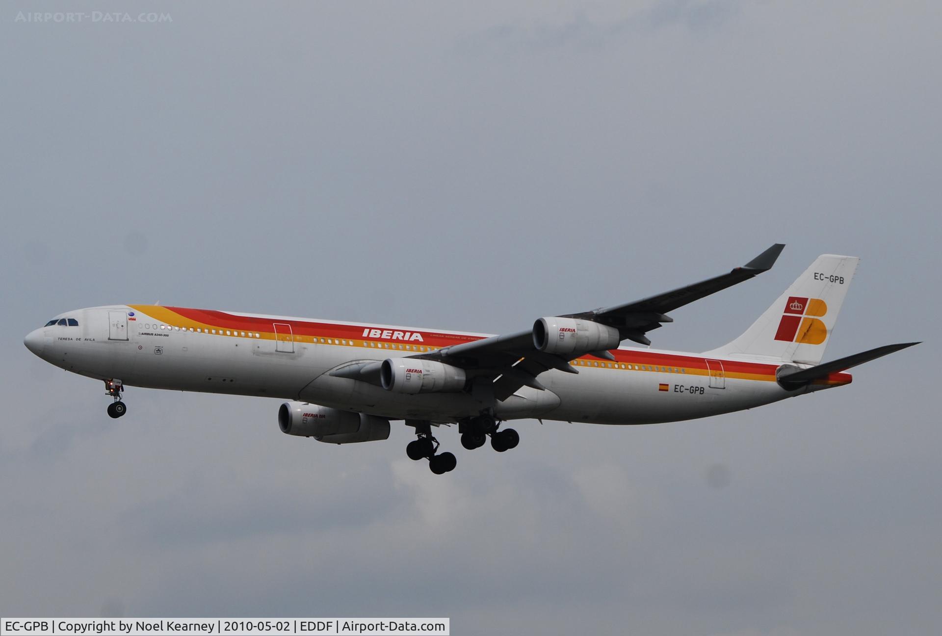 EC-GPB, 1997 Airbus A340-313X C/N 193, Landing 25L