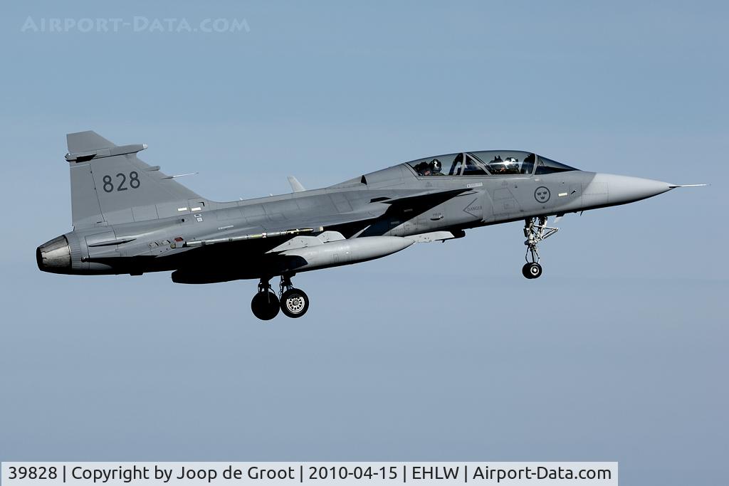 39828, Saab JAS-39D Gripen C/N 39828, arrival after a Frisian Flag mission