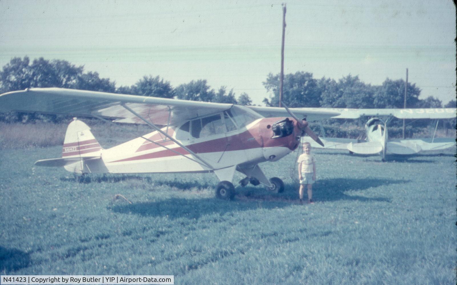 N41423, 1941 Piper J5A Cub Cruiser C/N 51379, Before my first airplane flight in 1956 or 57