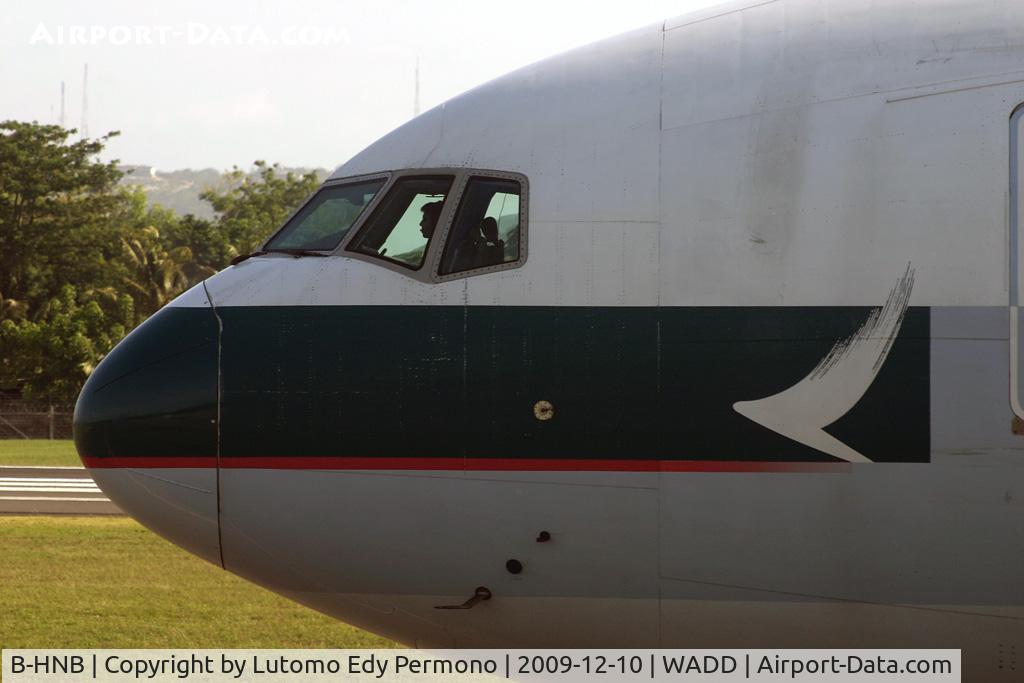 B-HNB, 1995 Boeing 777-267 C/N 27266, Cathay Pacific