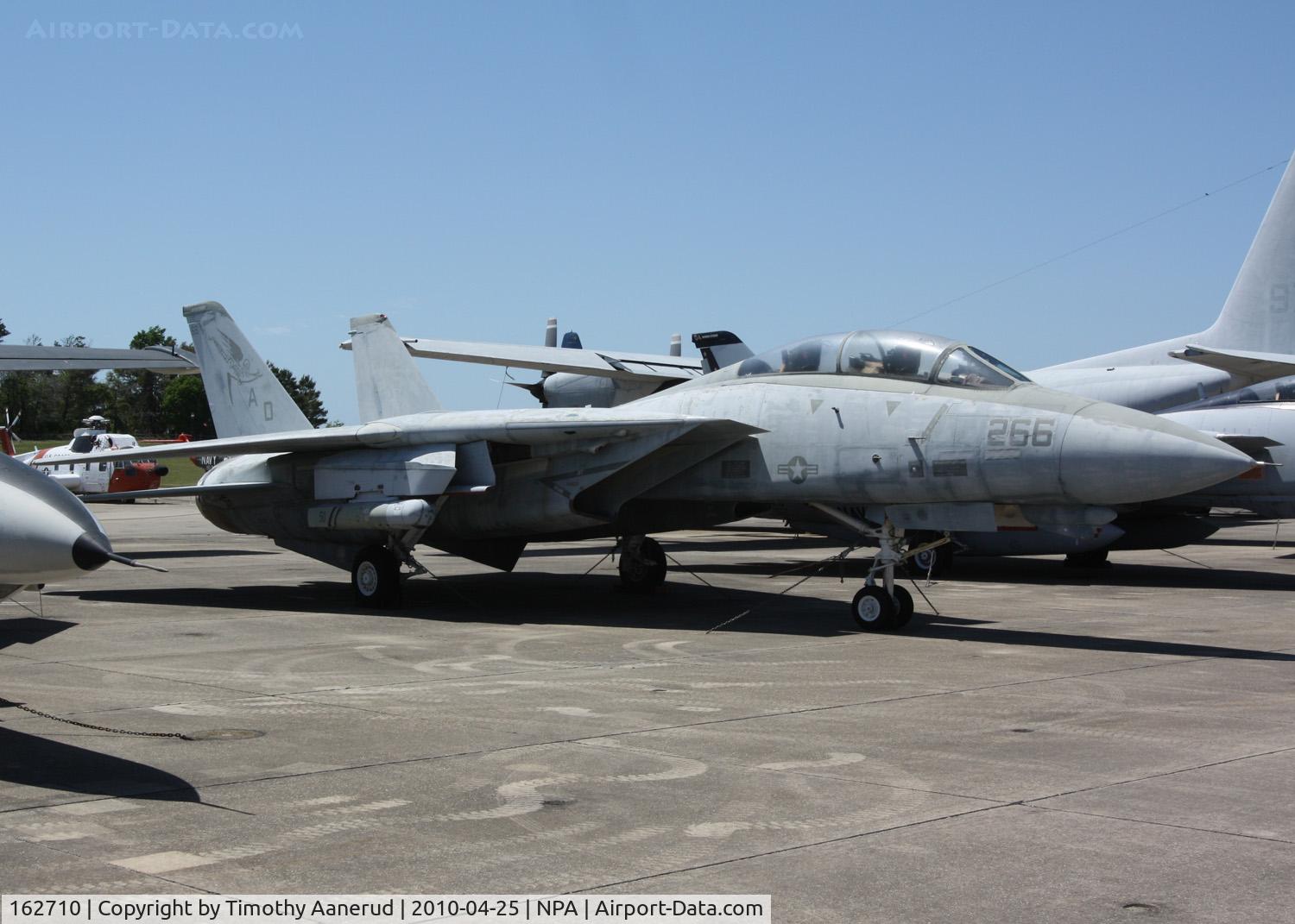 162710, Grumman F-14A Tomcat C/N 556, Grumman F-14A-140-GR Tomcat, c/n: 556