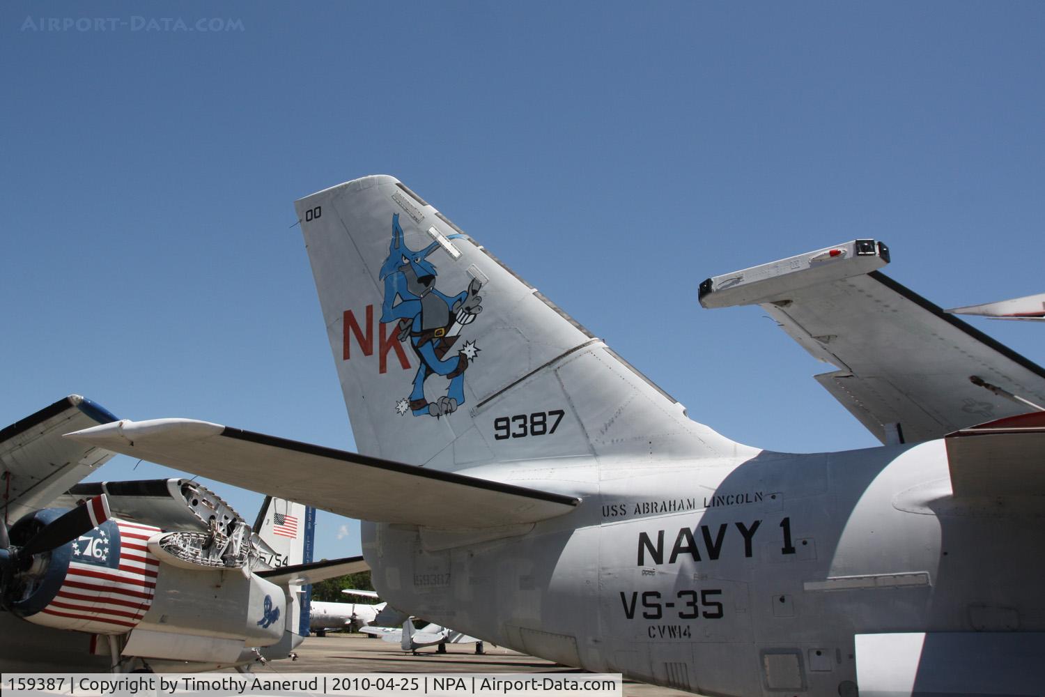159387, Lockheed S-3B Viking C/N 394A-1023, Lockheed S-3B Viking, c/n: 394A-1023, Navy 1.  Carried President George W. Bush.