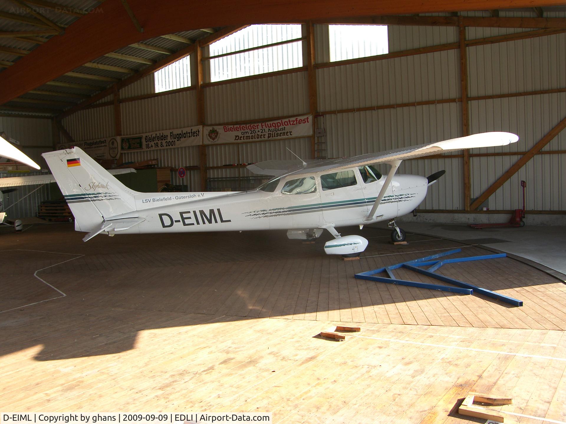 D-EIML, Reims F172P Skyhawk II C/N 17202252, Standard Cessna colors