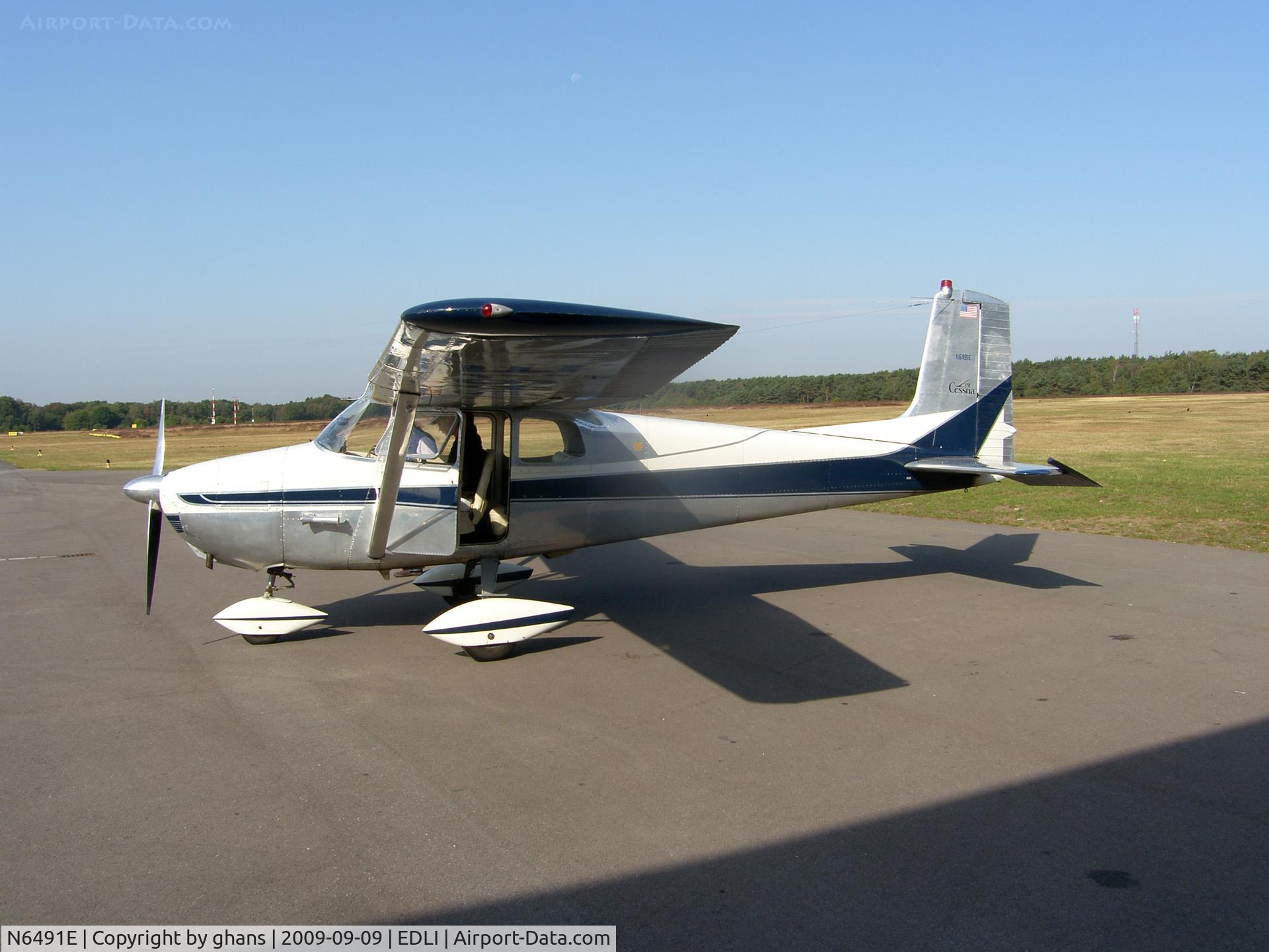 N6491E, 1959 Cessna 172 C/N 46591, Shining silver bird