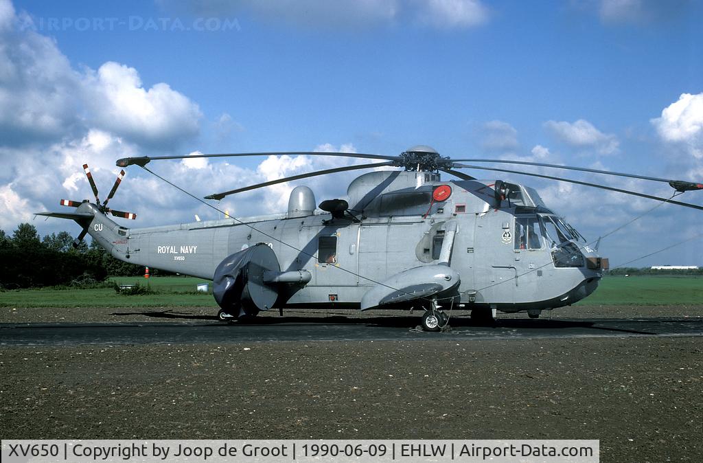 XV650, 1969 Westland Sea King AEW.2A C/N WA638, During the 1990 open house a part of the static was superbly parked on the old German runway.