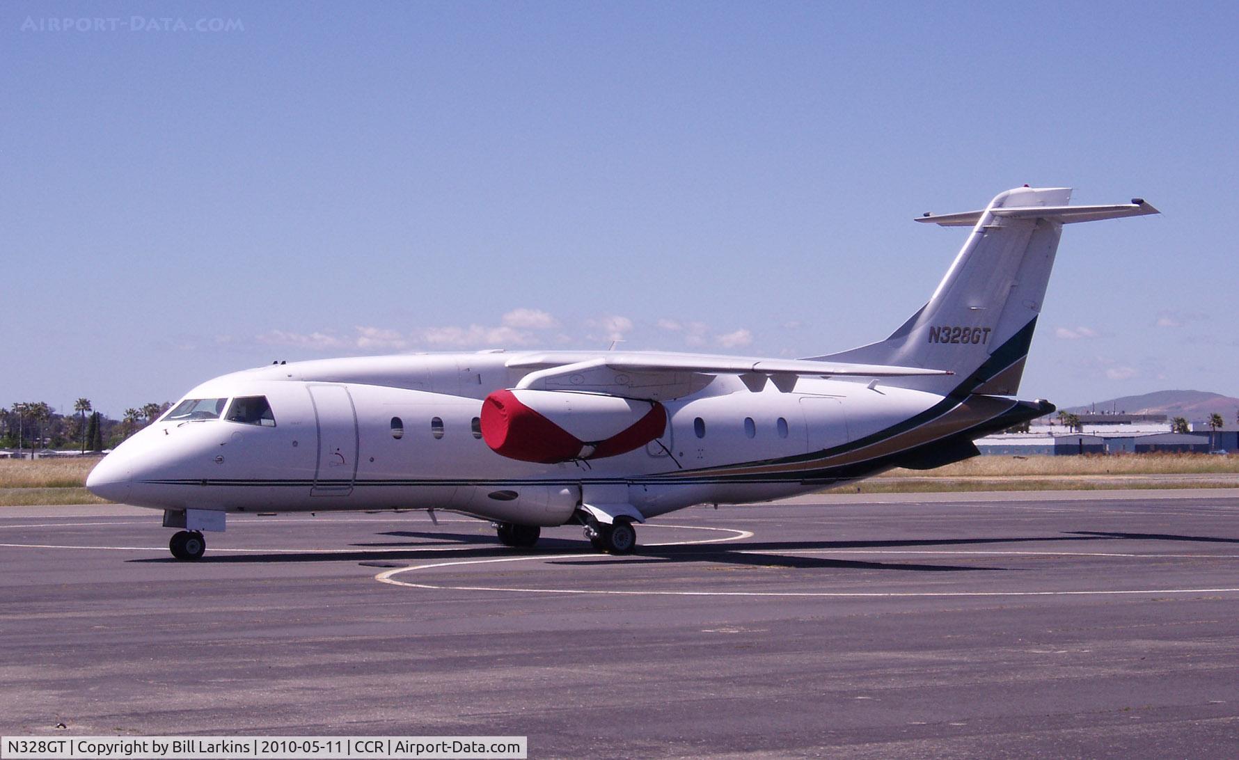 N328GT, 2001 Fairchild Dornier 328-300 328JET C/N 3183, Visitor