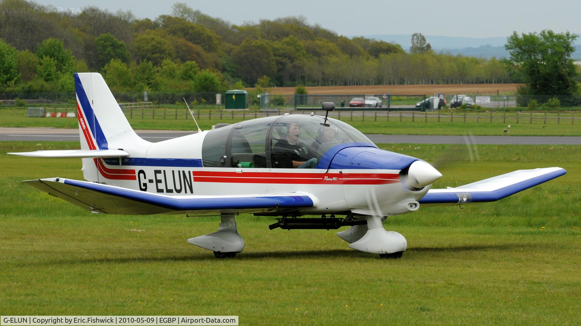 G-ELUN, 1975 Robin DR-400-180R Remorqueur Regent C/N 1102, 3. G-ELUN at Kemble Airport (Great Vintage Flying Weekend)