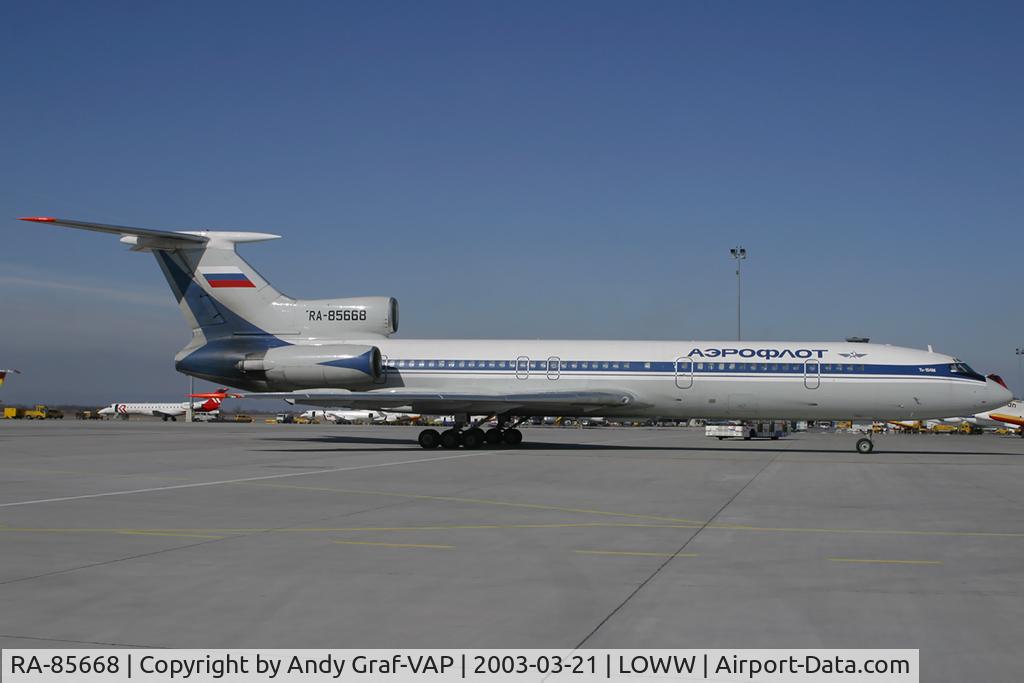 RA-85668, 1989 Tupolev Tu-154M C/N 89A826, Aeroflot TU154M