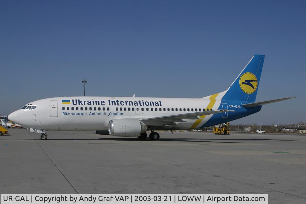 UR-GAL, 1988 Boeing 737-341 C/N 24275, Ukraine International 737-300