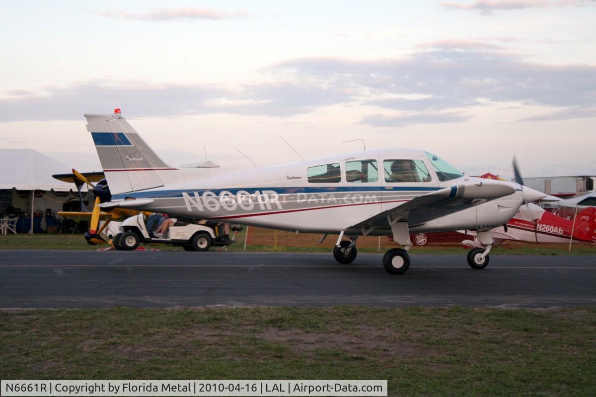 N6661R, 1974 Beech C23 Sundowner 180 C/N M-1611, Beech C23
