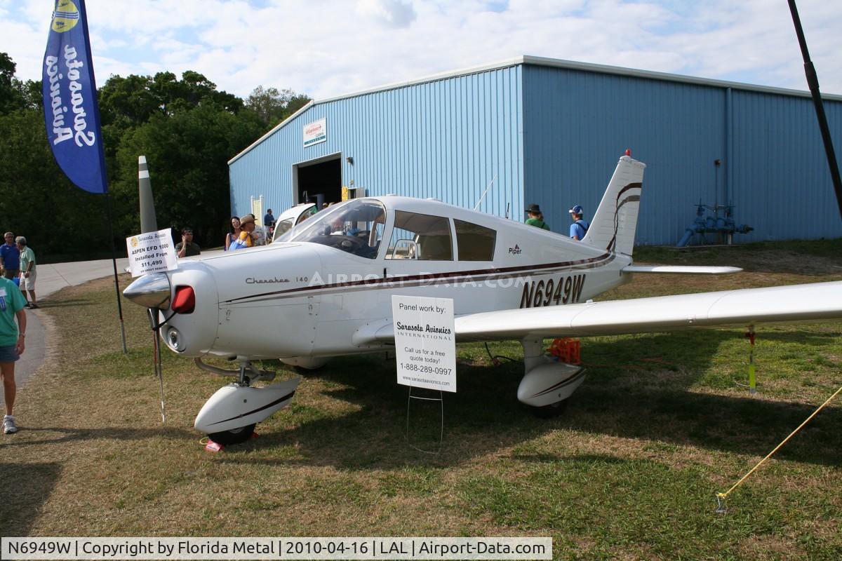 N6949W, 1965 Piper PA-28-140 C/N 28-21138, PA-28-140