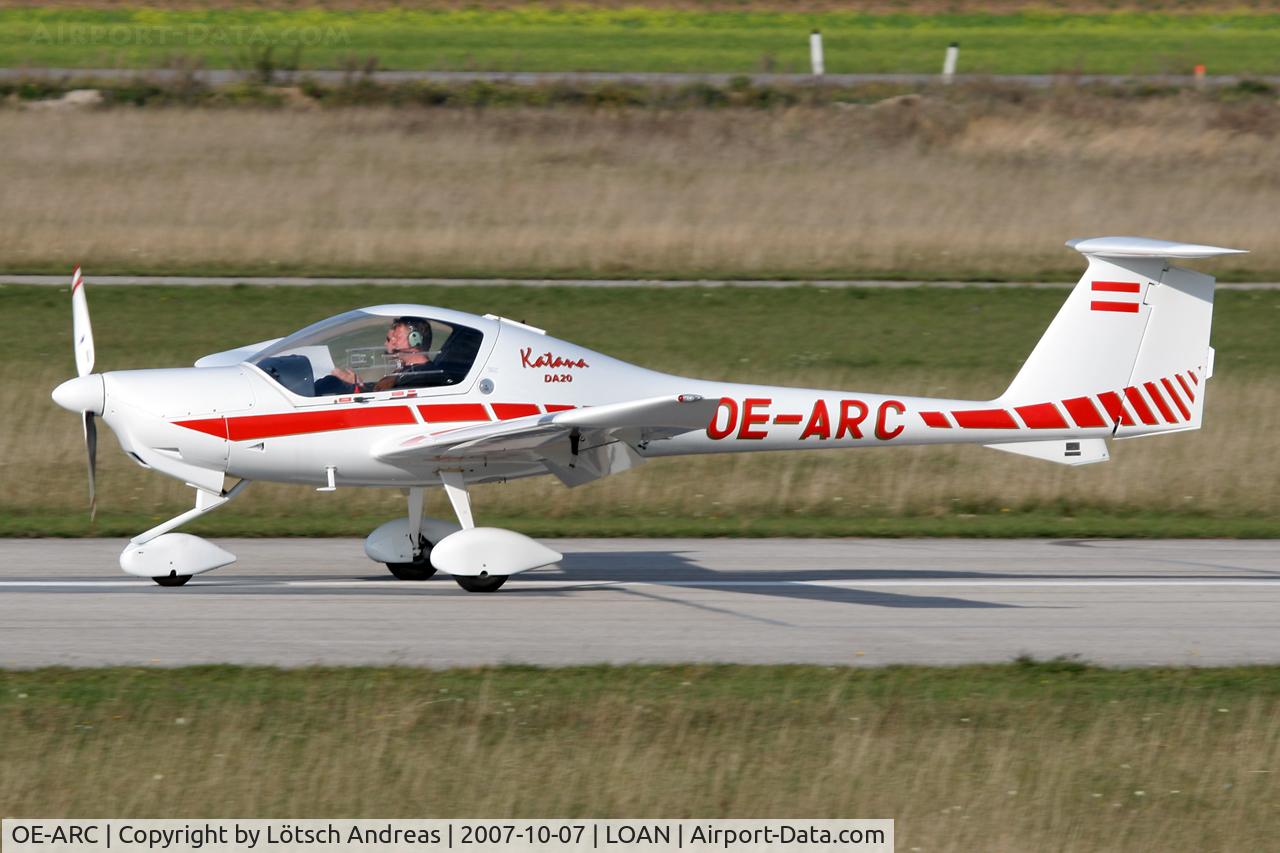 OE-ARC, Diamond DA-20A-1 Katana C/N 10117, Landing on Runway 28