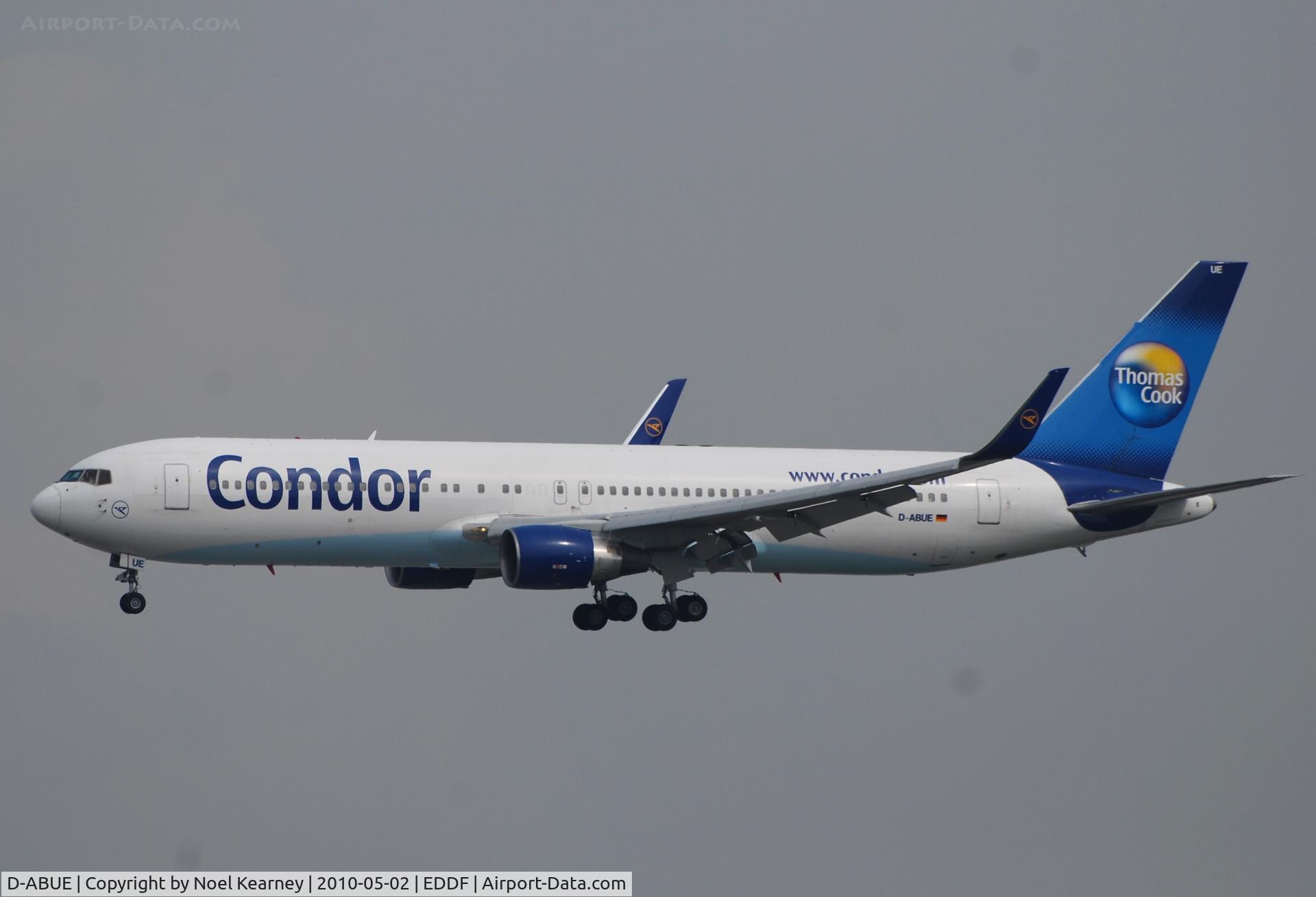 D-ABUE, 1993 Boeing 767-330/ER C/N 26984, Landing Rwy 25L