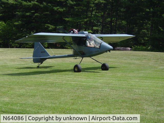 N64086, Kolb Slingshot C/N SS-021, Take-off roll at Homer Kolb's airstrip 2007