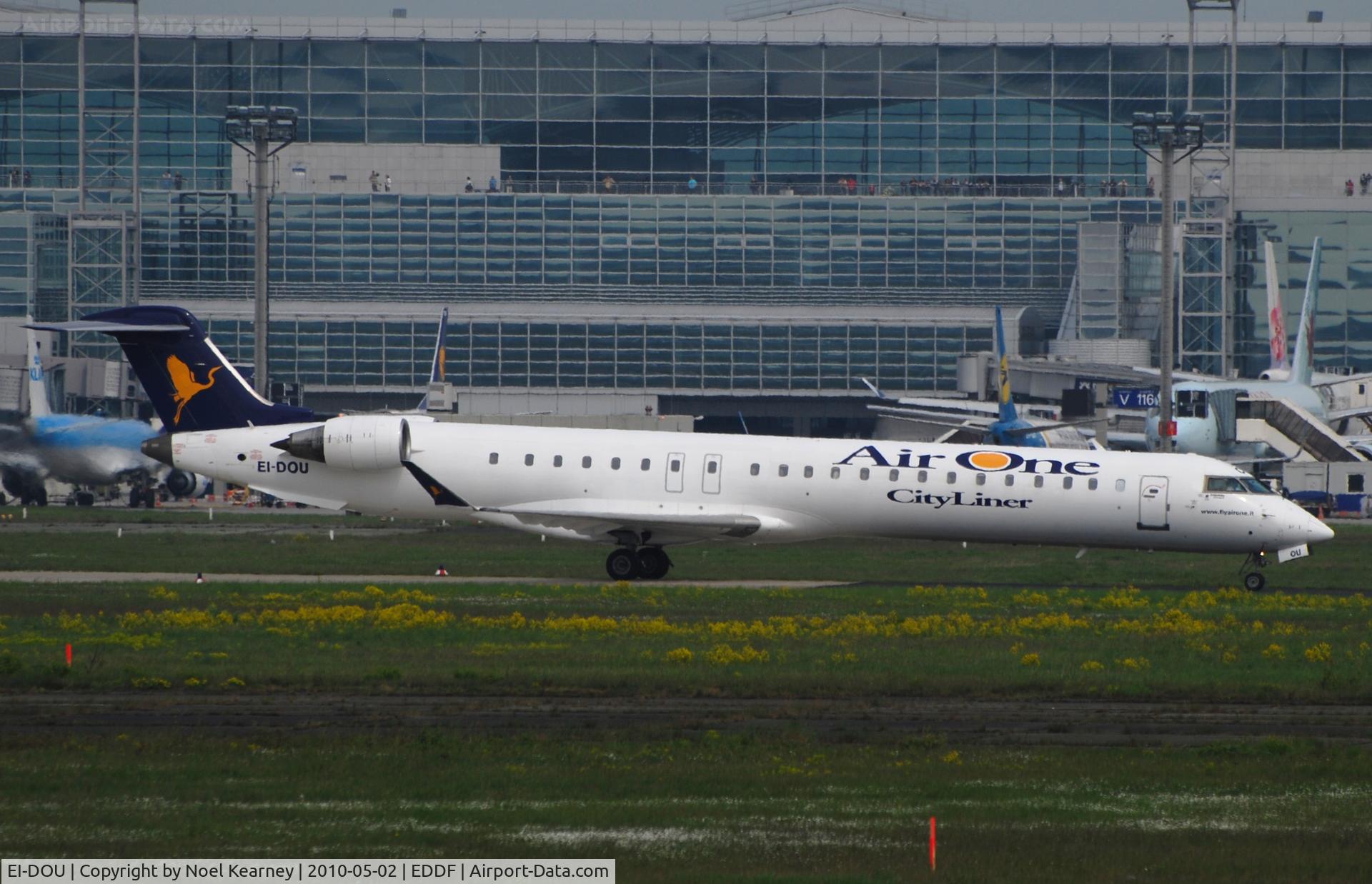 EI-DOU, 2006 Bombardier CRJ-900 (CL-600-2D24) C/N 15068, Taxi-ing onto stand..