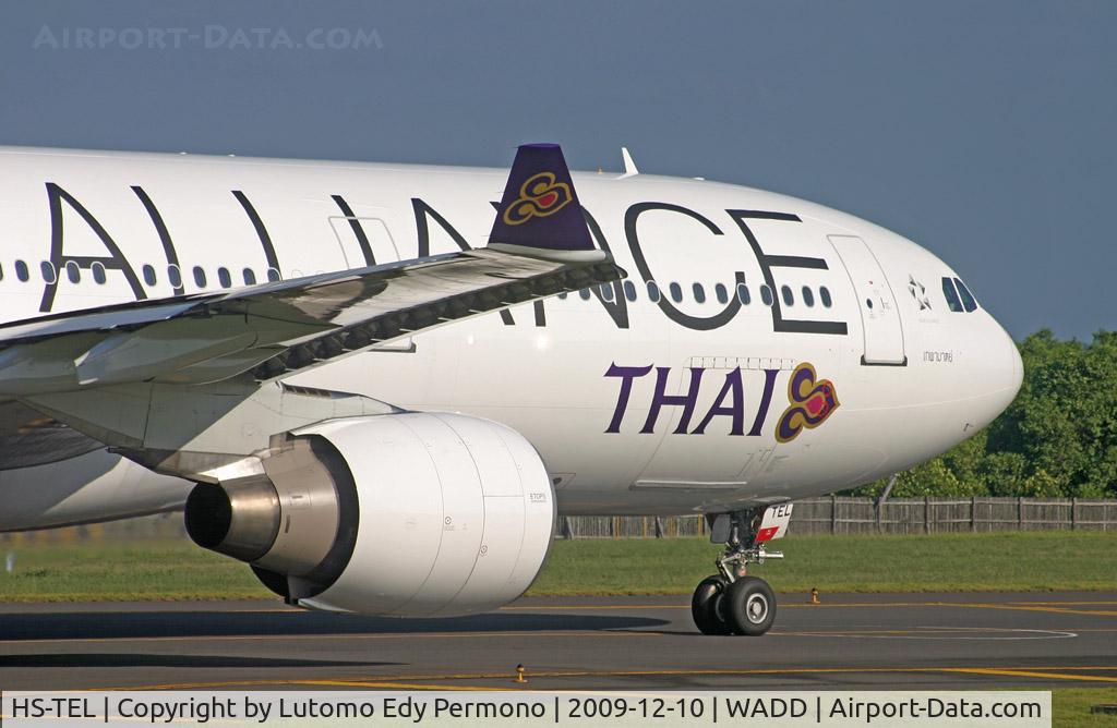 HS-TEL, 1998 Airbus A330-322 C/N 231, thai aiways