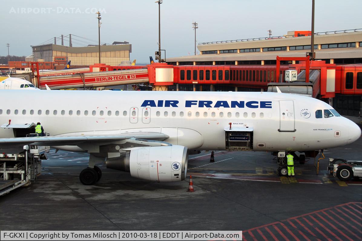 F-GKXI, 2003 Airbus A320-214 C/N 1949, 