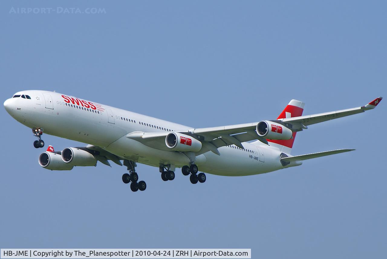 HB-JME, 2003 Airbus A340-313X C/N 559, I love the majestically looking Approach of the A340-300.