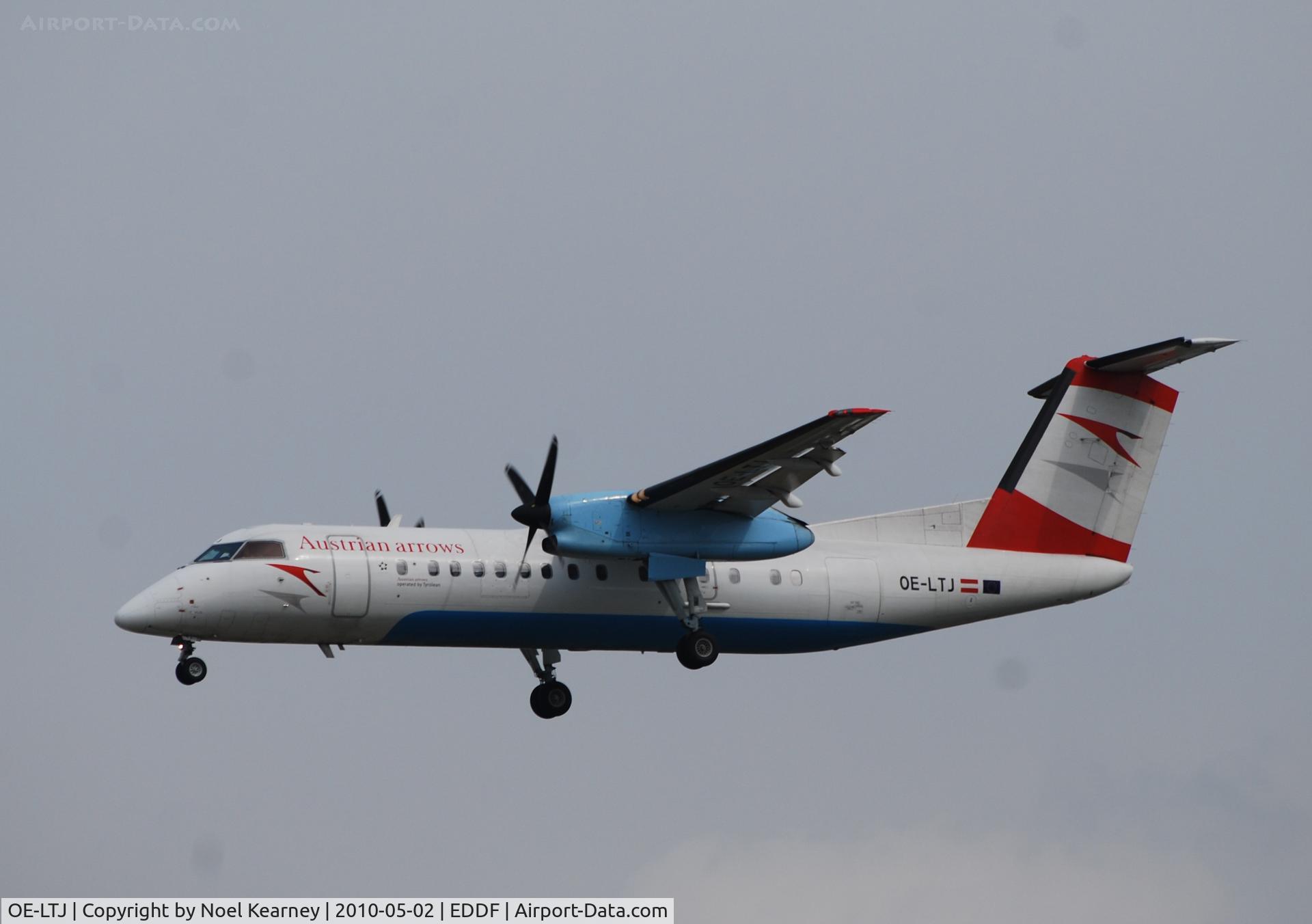 OE-LTJ, 1997 De Havilland Canada DHC-8-314Q Dash 8 C/N 481, Landing 25L