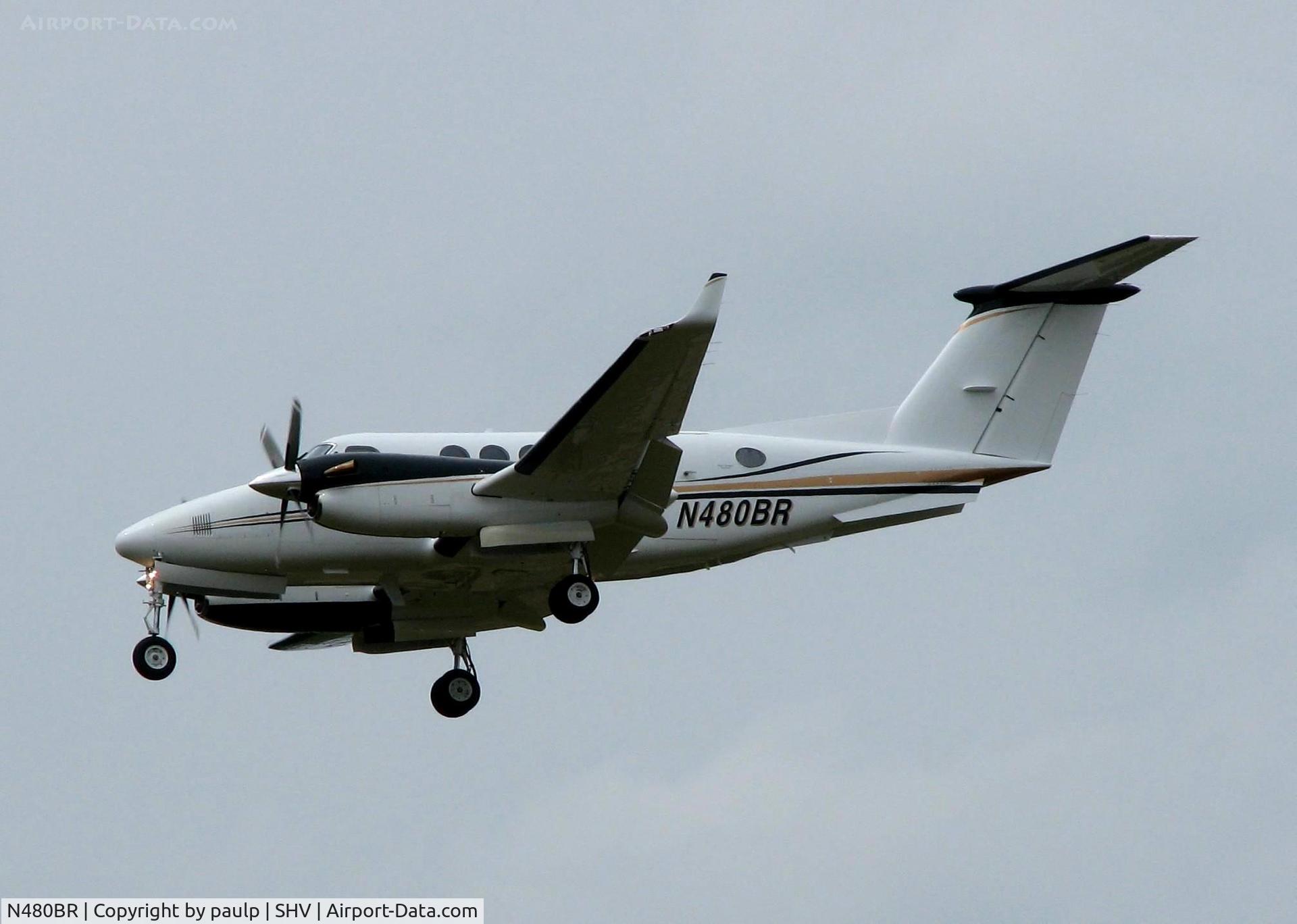 N480BR, 1990 Beech B200 King Air C/N BB-1355, Landing at Shreveport Regional.