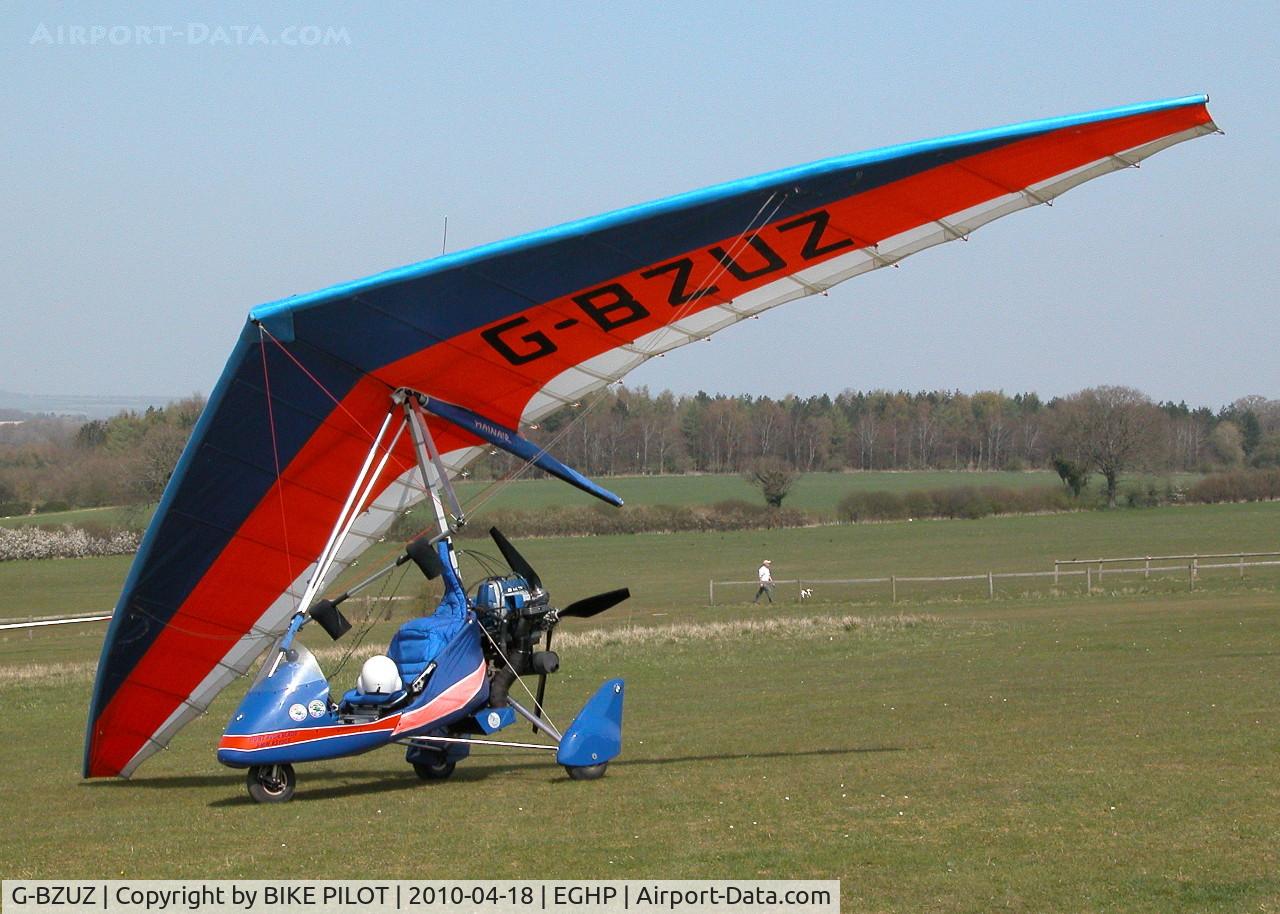 G-BZUZ, 2001 Hunt Ja HUNT AVON-BLADE R100(1) C/N BMAA/HB/162, POWERED BY BMW R100 MOTORCYCLE ENGINE