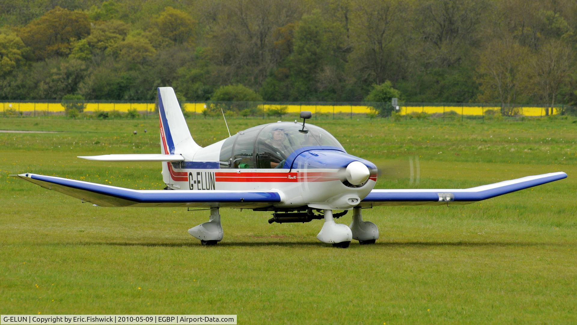 G-ELUN, 1975 Robin DR-400-180R Remorqueur Regent C/N 1102, 3. G-ELUN departing Kemble Airport (Great Vintage Flying Weekend)