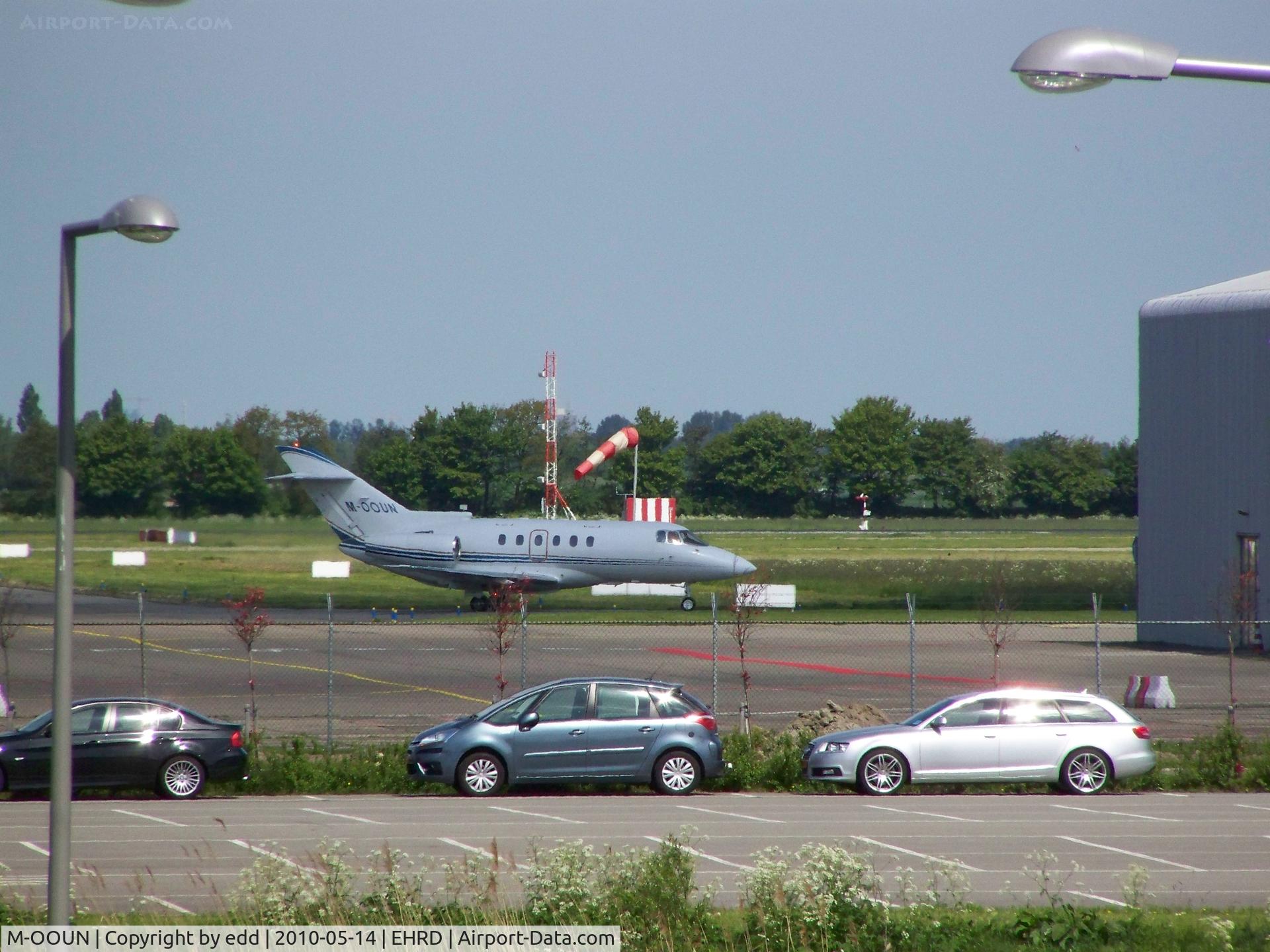 M-OOUN, 2000 Raytheon Hawker 800XP C/N 258514, hs 125.8