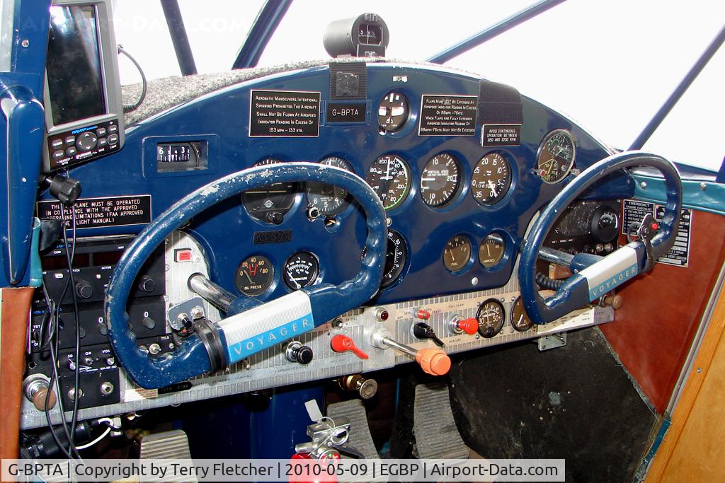 G-BPTA, 1947 Stinson 108-2 Voyager C/N 108-3429, Flying instruments of1947 Consolidated Vultee Aircraft Corporation STINSON 108-2 at the Great Vintage Flying Weekend at Kemble