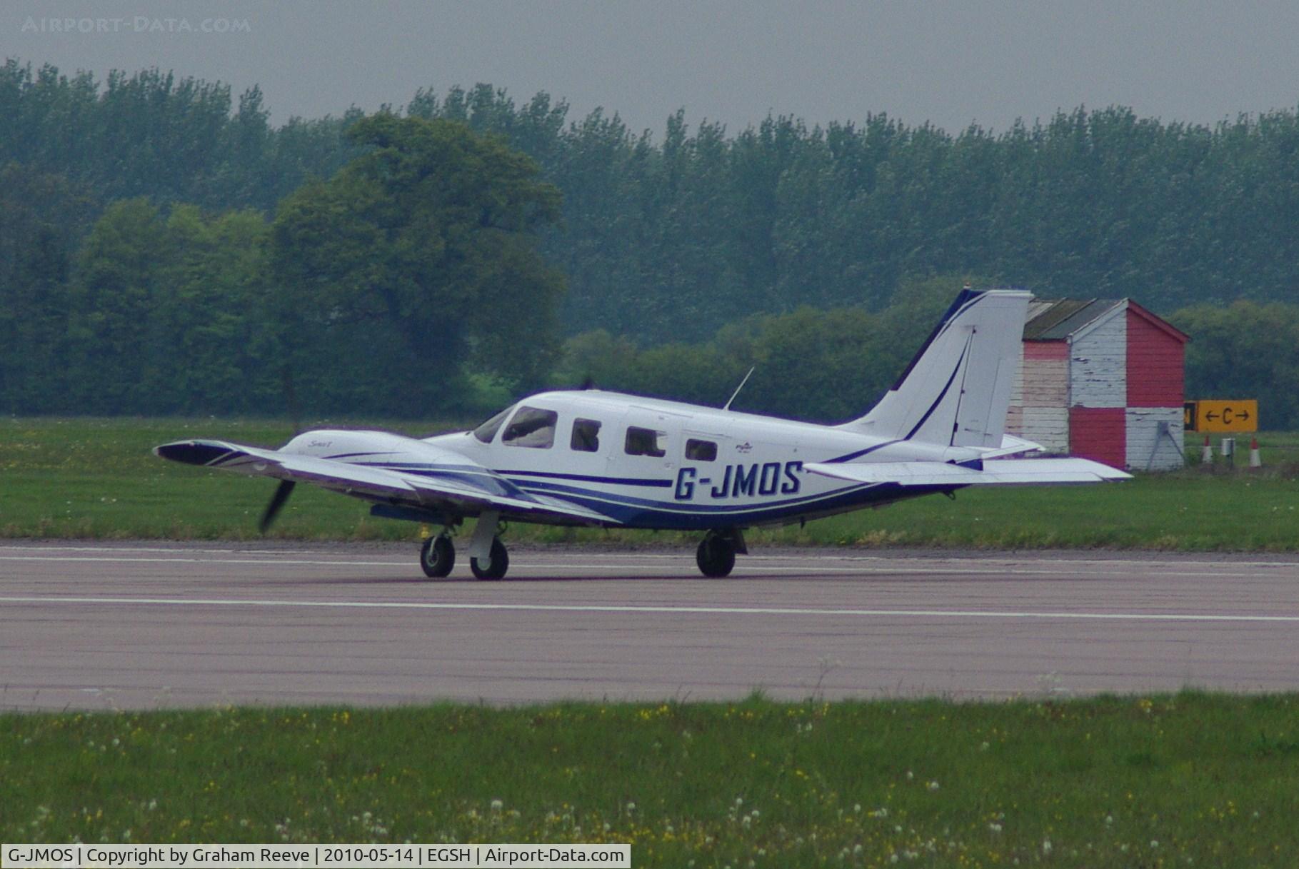 G-JMOS, Piper PA-34-220T Seneca V C/N 34-49378, About to take off from Norwich.