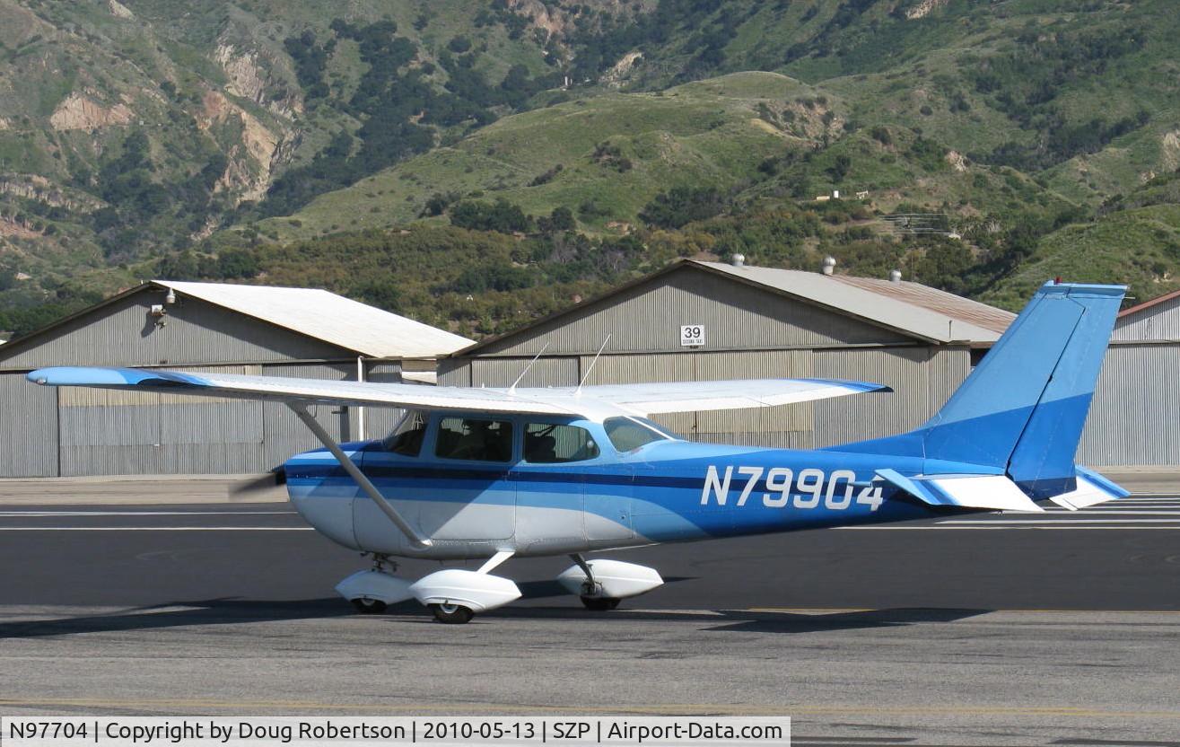 N97704, 1979 Cessna 182Q Skylane C/N 18267173, 1979 Cessna 182Q SKYLANE, Continental O-470-U 230 Hp @ 2,400 rpm for 100LL, holding short Rwy 22