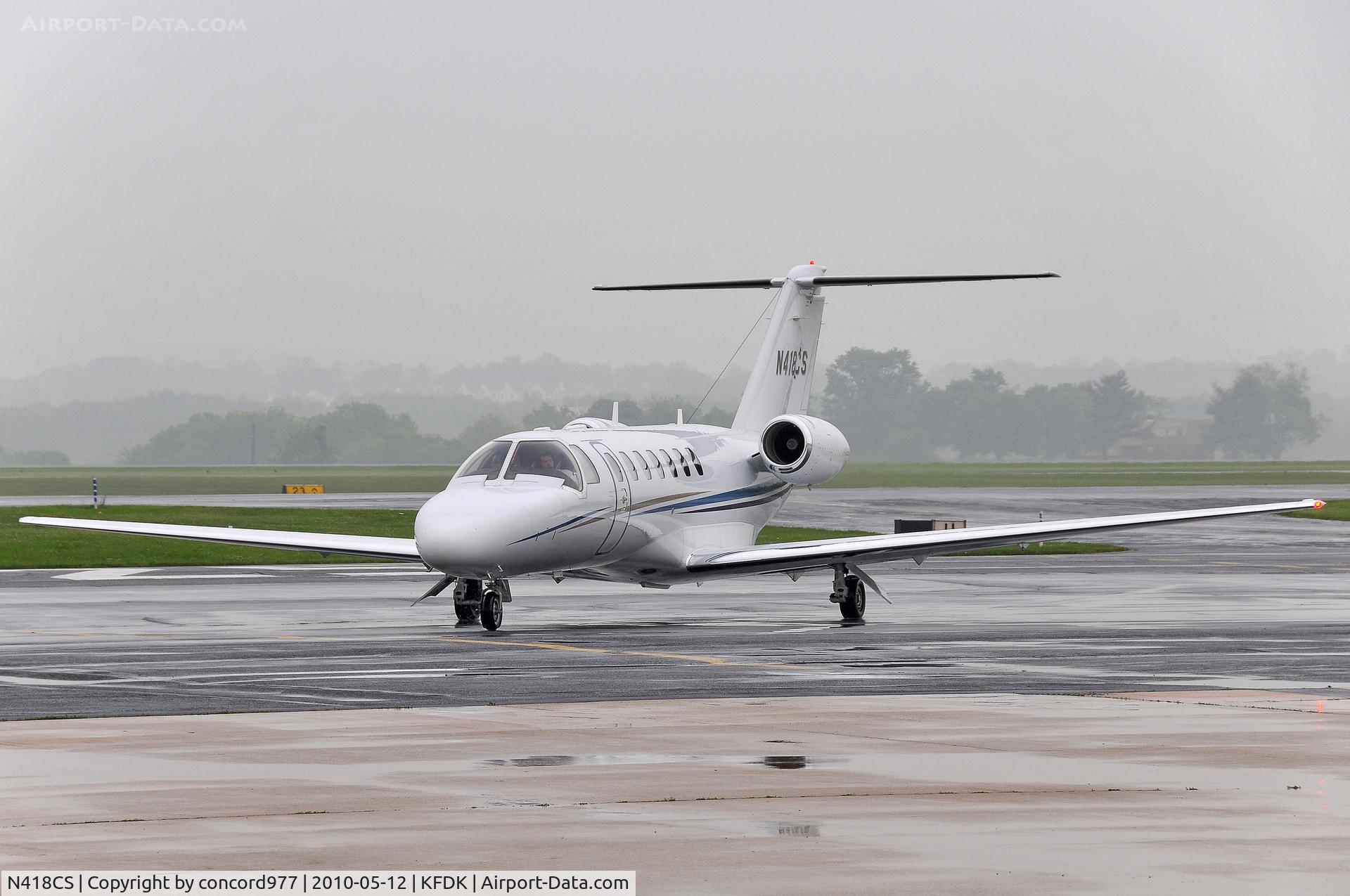 N418CS, 2006 Cessna 525B CitationJet CJ3 C/N 525B0108, Seen at KFDK on 5/12/2010.