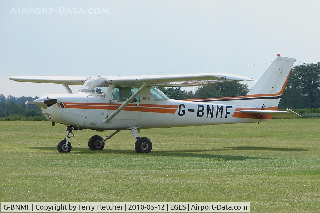 G-BNMF, 1982 Cessna 152 C/N 152-85563, 1982 Cessna CESSNA 152 at Old Sarum Airfield