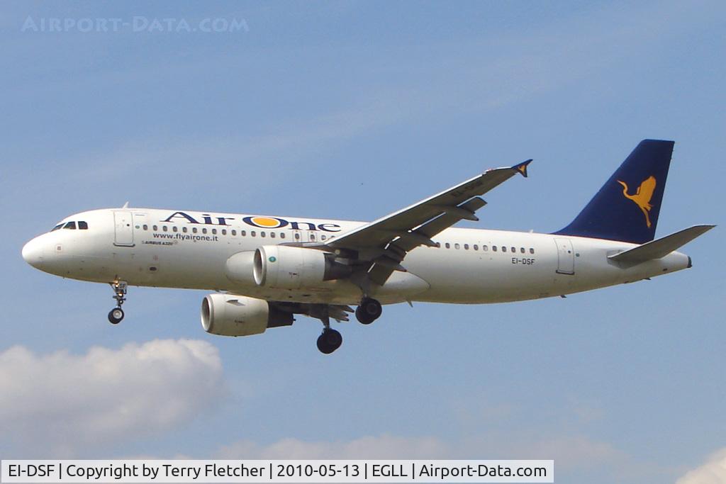 EI-DSF, 2007 Airbus A320-216 C/N 3080, Air One A320 at Heathrow