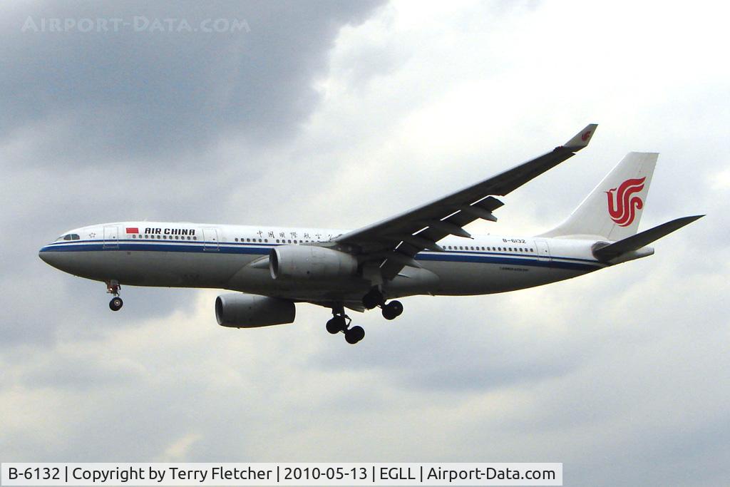B-6132, 2008 Airbus A330-243 C/N 944, Air China A330 at Heathrow
