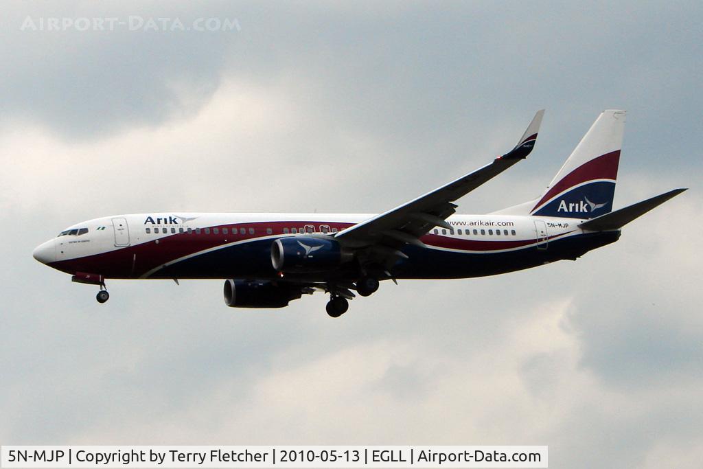5N-MJP, 2009 Boeing 737-8JE C/N 38970, Arik Air B737 at Heathrow