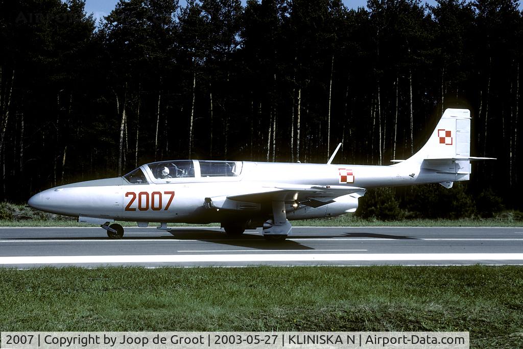 2007, PZL-Mielec TS-11 Iskra bis DF C/N 3H-2007, During the DOL2003 exercise this TS-11 operated out of the Kliniska highway strip.
